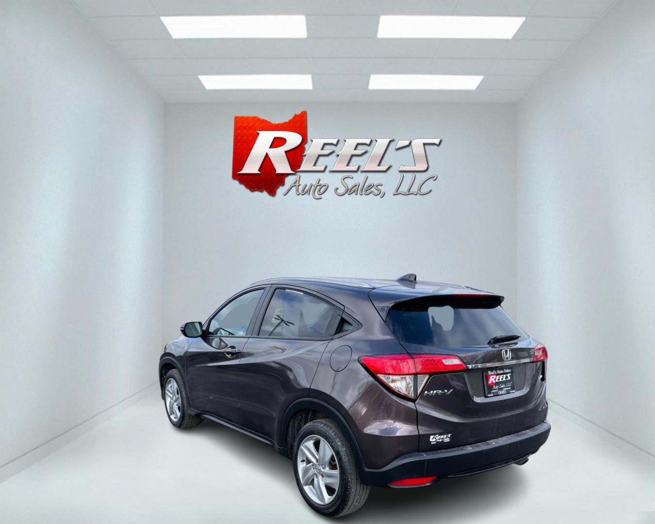 2019 Purple /Black Honda HR-V EX AWD (3CZRU6H54KM) with an 1.8L I4 DOHC 16V engine, Automatic transmission, located at 11115 Chardon Rd. , Chardon, OH, 44024, (440) 214-9705, 41.580246, -81.241943 - Photo#6